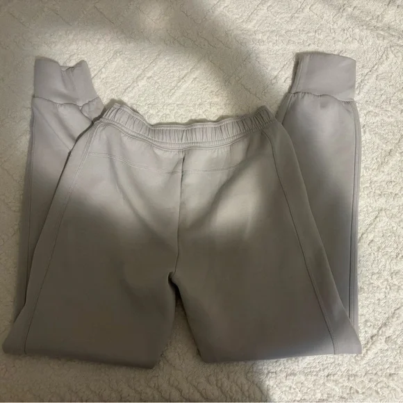 Abercrombie and Fitch kids girl size 13/14 sweatpants/joggers - Picture 4 of 4